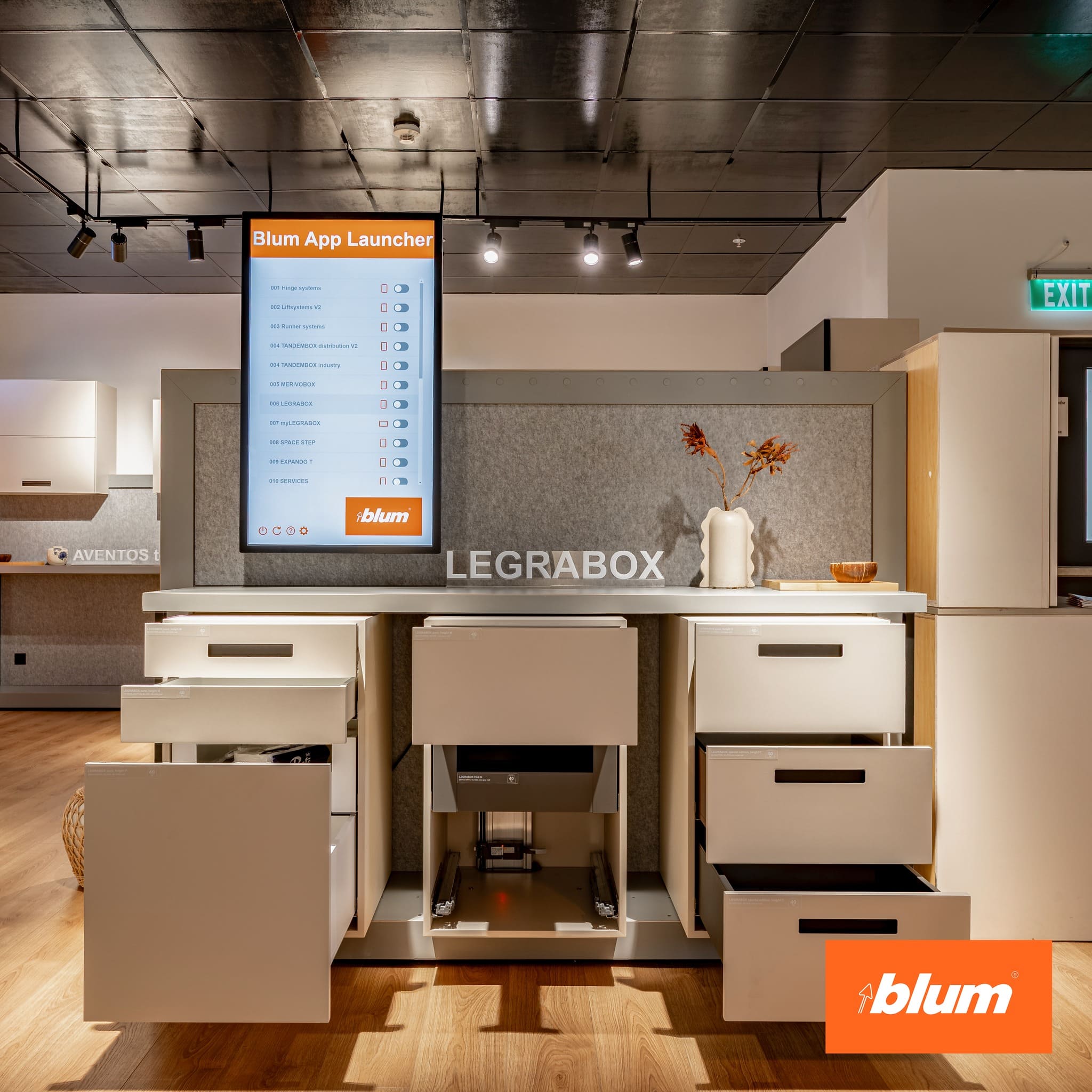 Ray hộp Blum LEGRABOX