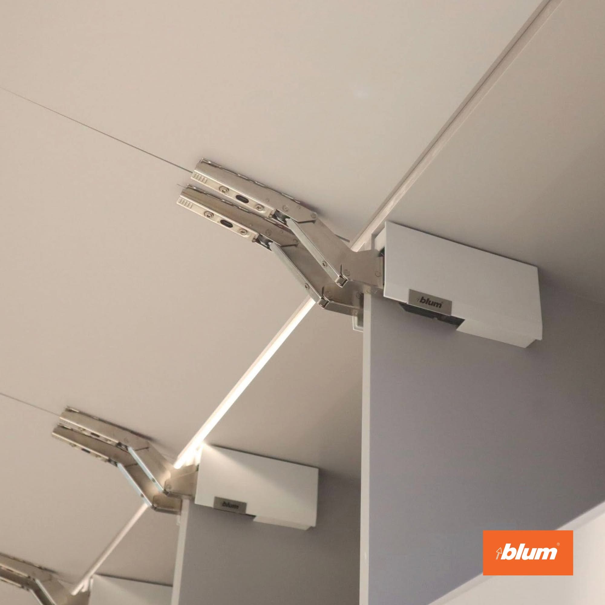 Bảng giá phụ kiện Blum